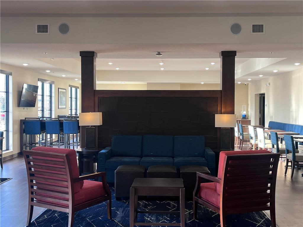Comfort Inn & Suites Mankato Interior photo